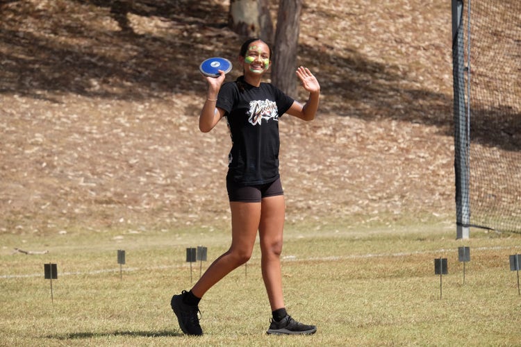 No photo description available.